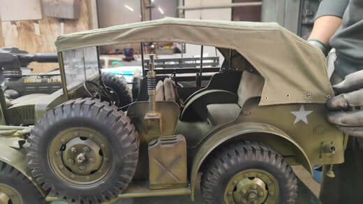 Newly launched in the first quarter of 2025 1/6 scale all-metal US Dodge WC7 medium Jeep