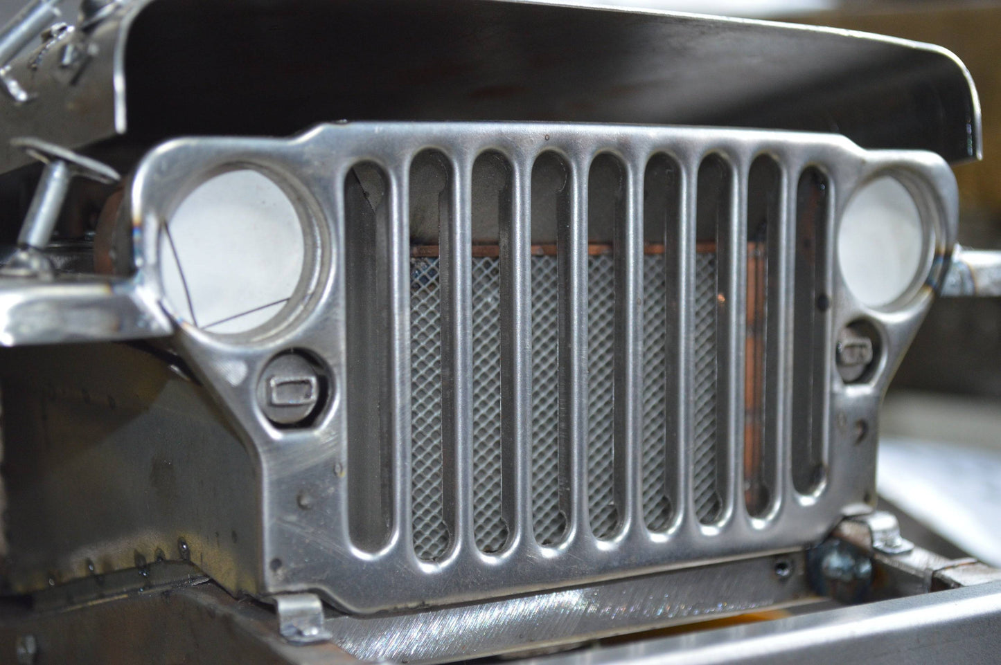"Full - Metal EAXTOYS 1/6 Scale Willys Jeep Truck, Showcasing Fine - Tuned Details of Military Design"