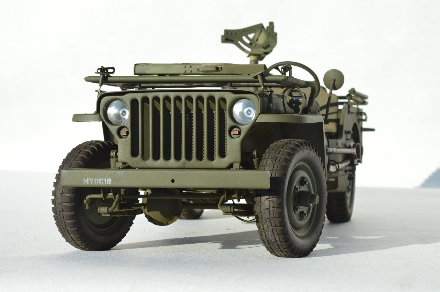 "EAXTOYS 1/6 Scale Full Metal Willys Jeep Truck: Ignite Your Passion for Military History"